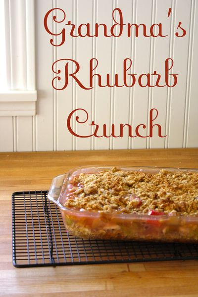 Rhubarb Crunch